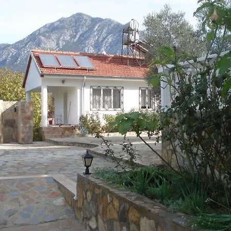 بيت للعطل Paradise Garden